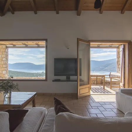Luxury Stone Villa *